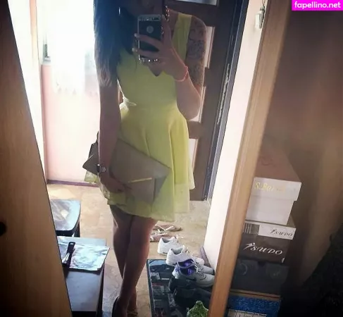 Gelliii93 OnlyFans Thumbnail #YRRaNN8AJq