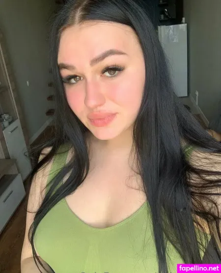 Gelya Angel OnlyFans Thumbnail #sBrQdOQxjx