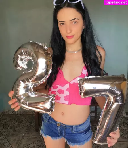 Gemeas Marina OnlyFans Thumbnail #69kmn6VQYx