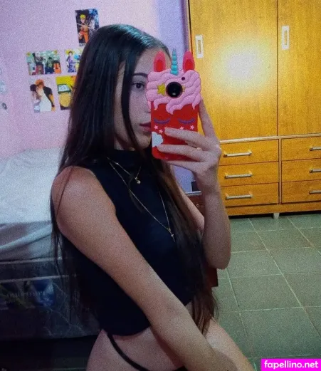 Gemeas Marina OnlyFans Thumbnail #CIktJaNQmU