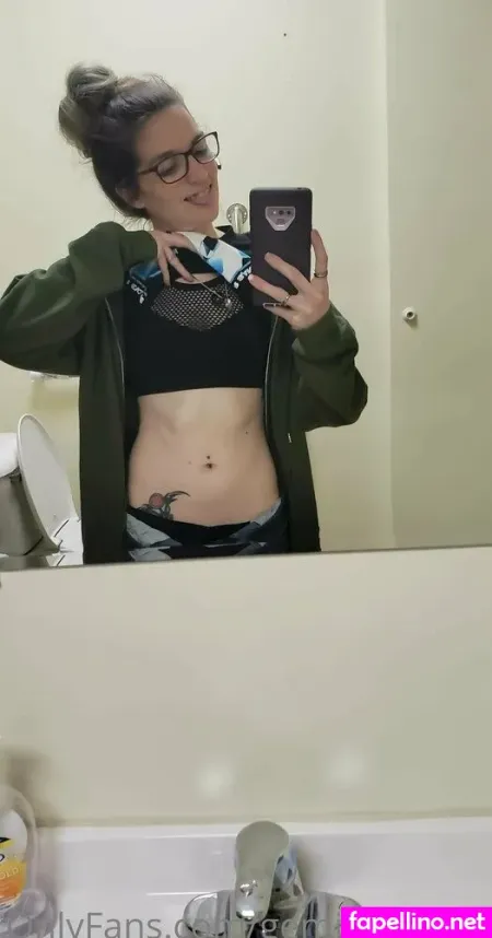 Geminifox104 OnlyFans Thumbnail #BgtgND7m5c