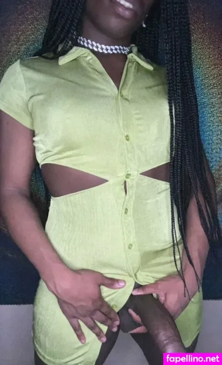 Gemsavenue OnlyFans Thumbnail #UMF4bSS84q