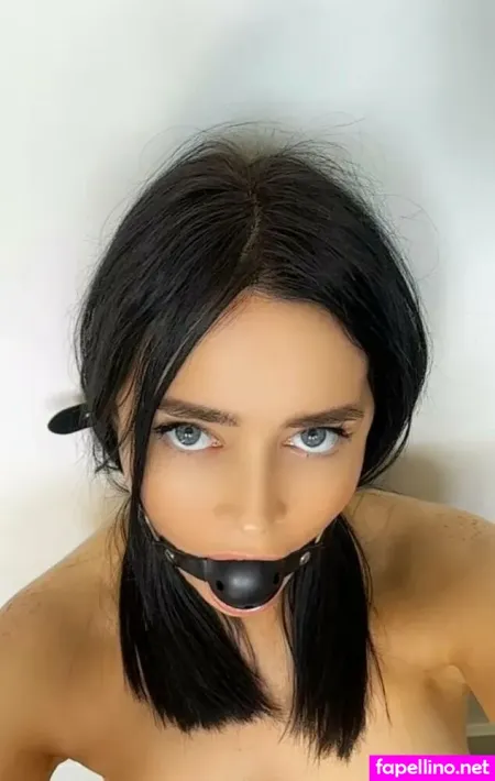 Genelle Aimee 1 OnlyFans Thumbnail #QOrdR2UzRX