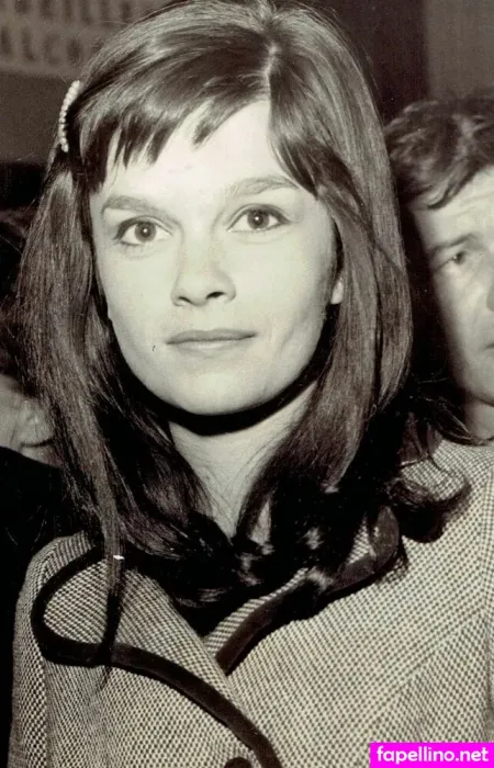 Genevieve Bujold OnlyFans Thumbnail #Bqlh8DrpDC