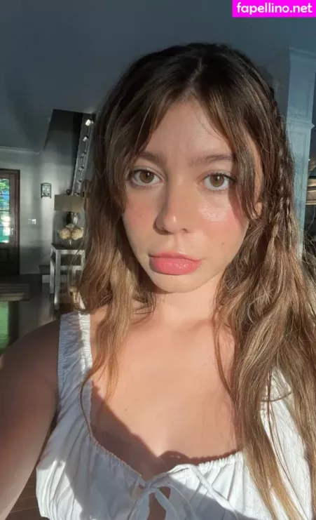 Genevieve Hannelius OnlyFans Thumbnail #S5T42tI1N2