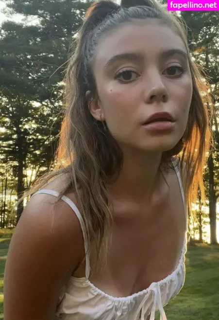Genevieve Hannelius OnlyFans Thumbnail #X1j1BgQ3Rz