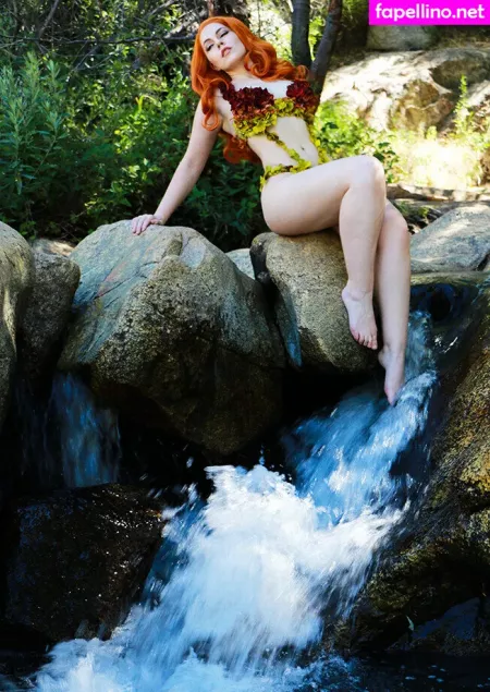 Genevieve Marie OnlyFans Thumbnail #2QjfOMTw0R