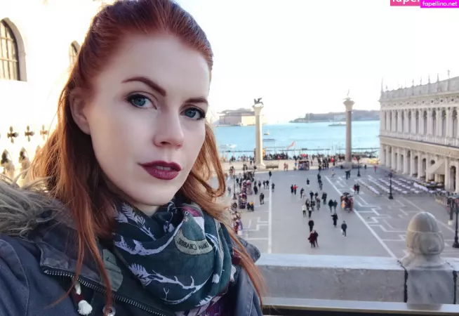 Genevieve Marie OnlyFans Thumbnail #HpKQ5kAxLW