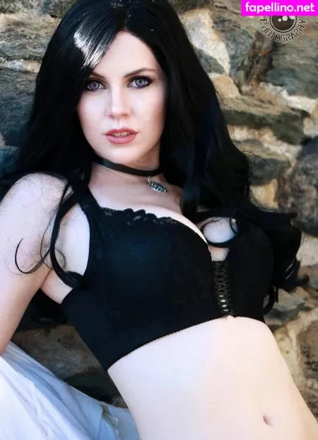 Genevieve Marie OnlyFans Thumbnail #TNkq1mamw7