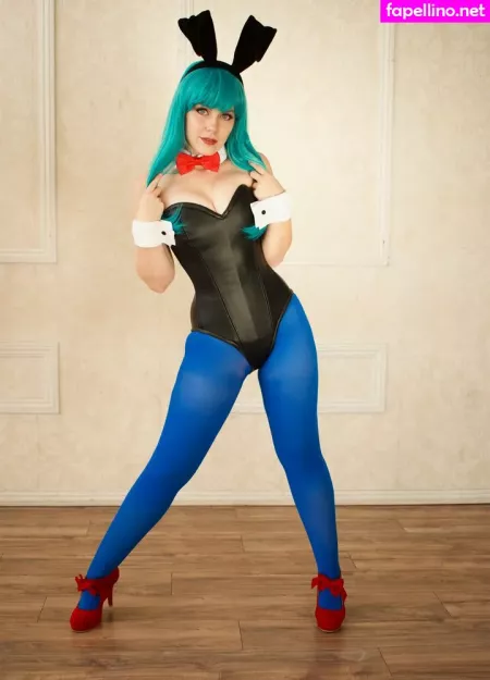 Genevieve Marie OnlyFans Thumbnail #tQWWacBZSo