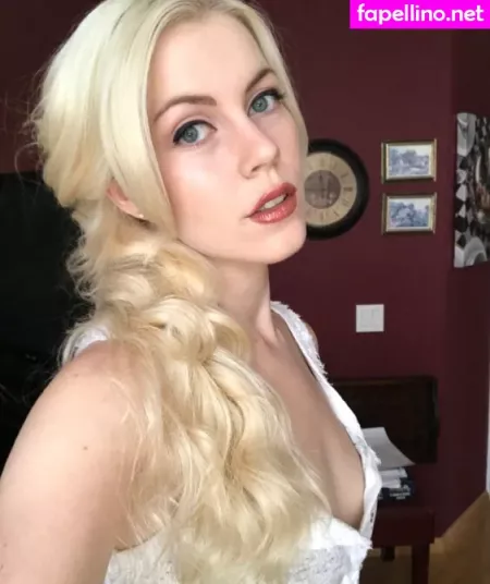 Genevieve Marie OnlyFans Thumbnail #w8d0Otgs9R
