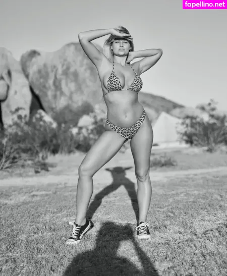 Genevieve Morton OnlyFans Thumbnail #DjuiY9YE02