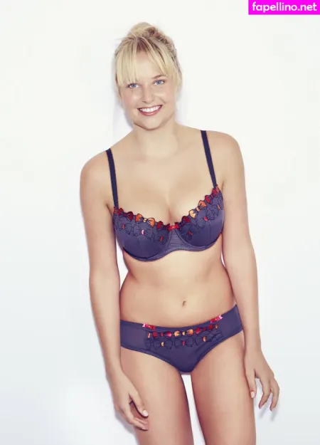 Genevieve Morton OnlyFans Thumbnail #ImfY7zLeIN