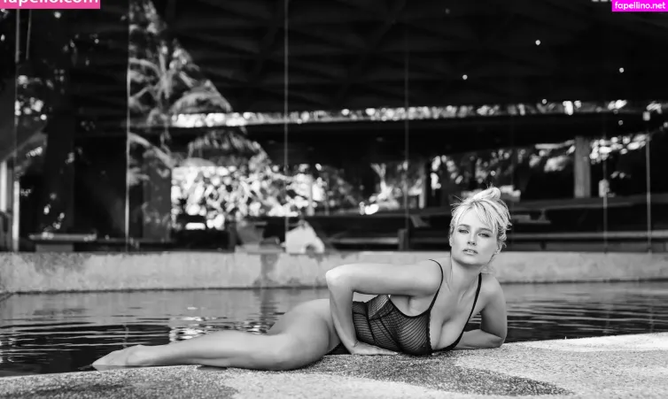 Genevieve Morton OnlyFans Thumbnail #WGNLFiE6kS