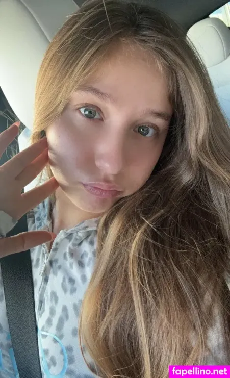 Genieeexumm 10 OnlyFans Thumbnail #OY7Oic4aDJ