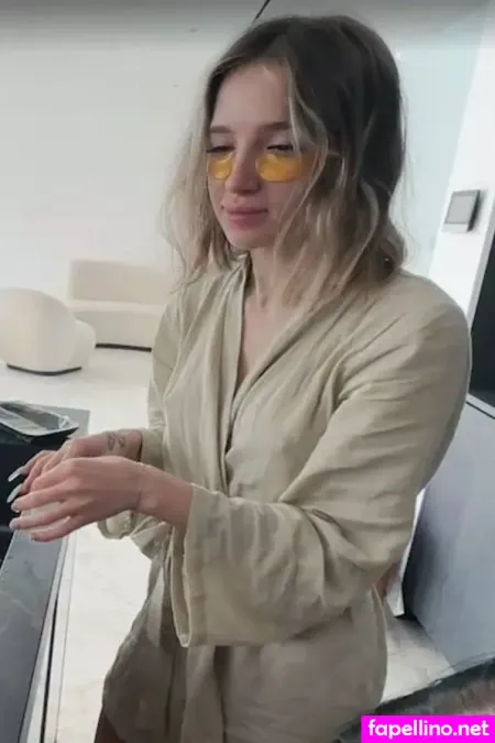 Gensyxa Twitch OnlyFans Thumbnail #EeZoWsnr0n