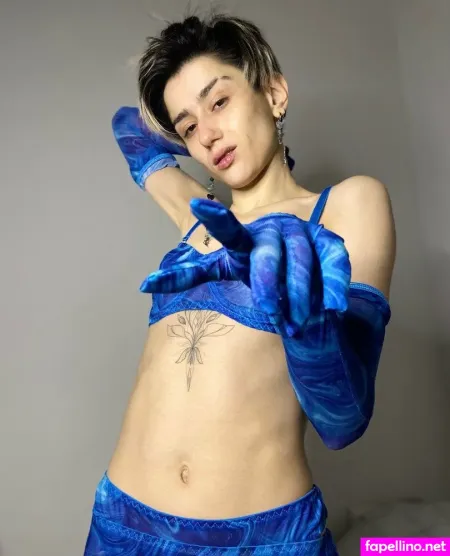 Gentle Beauty OnlyFans Thumbnail #0W6OA45kPw