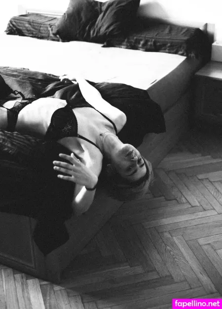 Gentle Beauty OnlyFans Thumbnail #OWDleIKAQ9