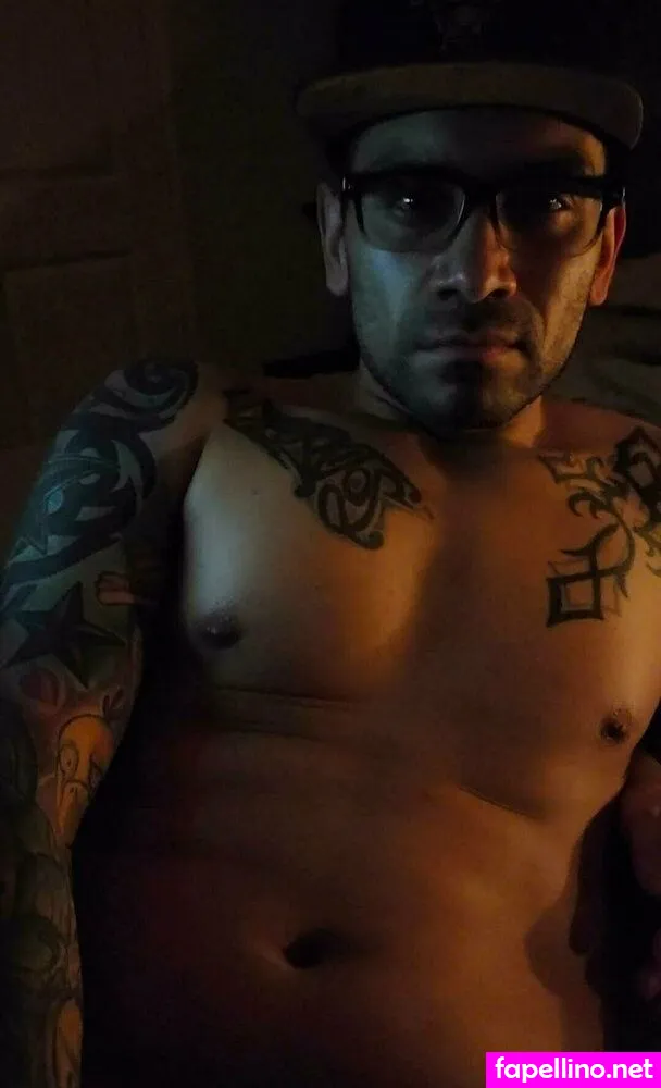 gentlemanmarkmartinez, jennnmartz Nude Leaked OnlyFans Photo #1VNX9W5Dq0