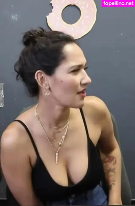 Geo Antoinette OnlyFans Thumbnail #gnfUGiWIF7