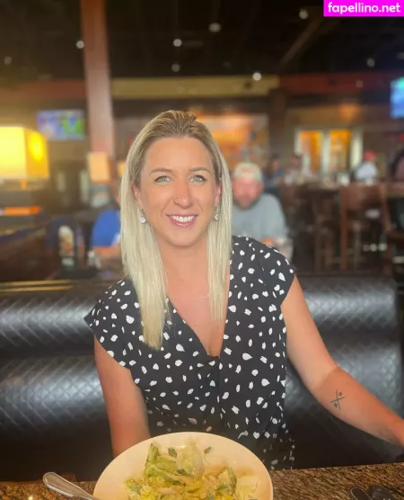 Geoliz OnlyFans Thumbnail #Wq3ujn1T8u