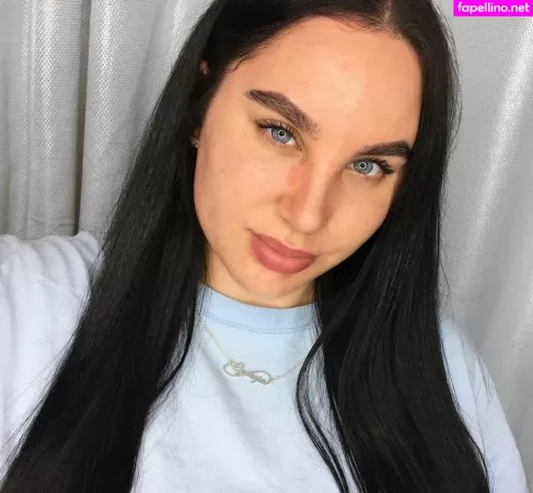 Georgia Bernasconi OnlyFans Thumbnail #7MoE3Uyv53