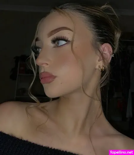 Georgia Brooksss OnlyFans Thumbnail #AY8yCS3Tom