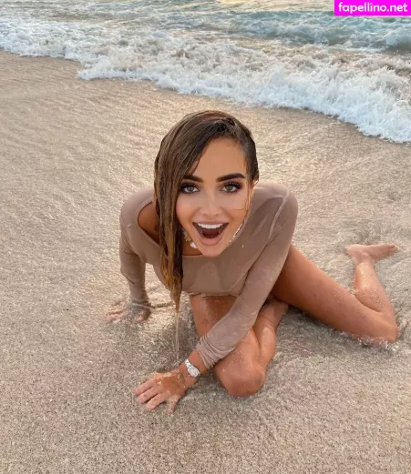 Georgia Harrison OnlyFans Thumbnail #m0DFOPPge1