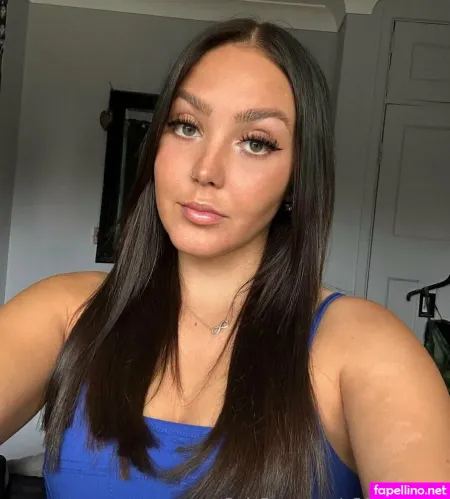 Georgiagentlee OnlyFans Thumbnail #2a9GpigB84