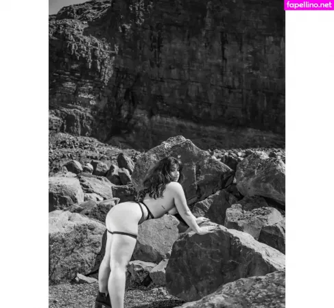 Georgiamay23 OnlyFans Thumbnail #pGL475wLMI