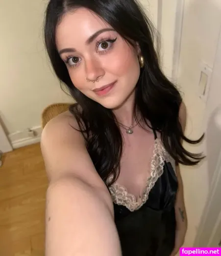 Georgiawest1 OnlyFans Thumbnail #k5UCp0rDBo