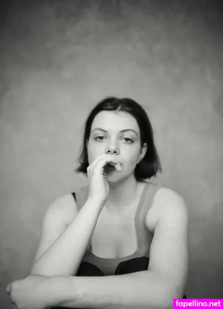 Georgie Henley OnlyFans Thumbnail #yqeC3imJ7d