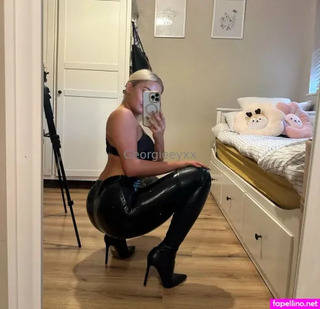 Georgieeyxxfree OnlyFans Thumbnail #F1AhlCBbQy