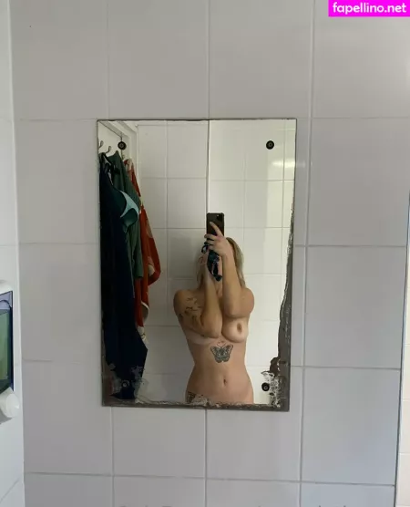Georgiethomas OnlyFans Thumbnail #9WY1d5r4FO