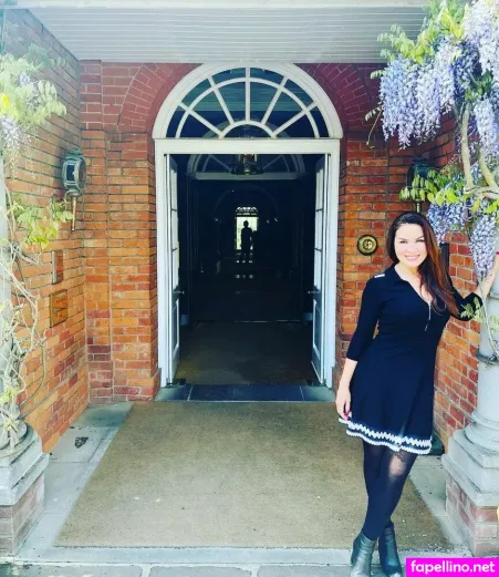 Georgina Burnett OnlyFans Thumbnail #DOS1Yq2zzf