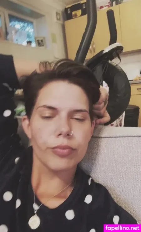 Georgina Lyn Healy OnlyFans Thumbnail #QtNh9Bjnzr