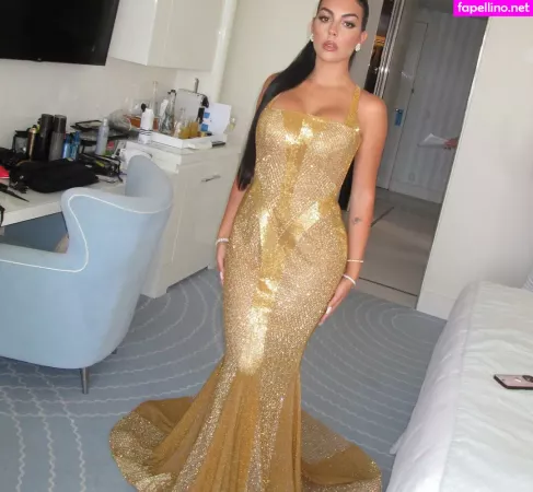 Georgina Rodriguez OnlyFans Thumbnail #PkV7DlrCNj