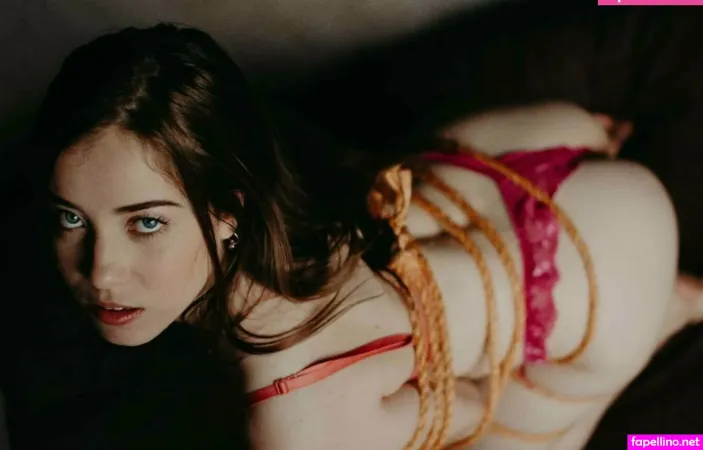 Geovana Ribeiro OnlyFans Thumbnail #BGgKcF8tpo