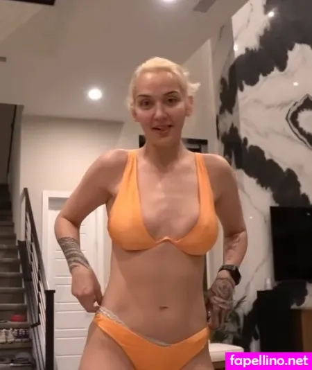 Geovanna Antoinette OnlyFans Thumbnail #9aJAy2UTXo
