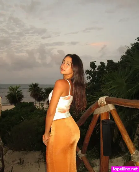 Geovanna Rocha OnlyFans Thumbnail #FiEwBWmxZP