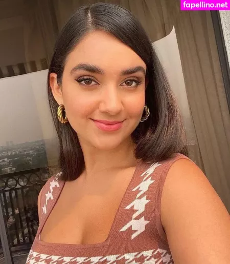 Geraldine Viswanathan OnlyFans Thumbnail #MyxdWuvXBd