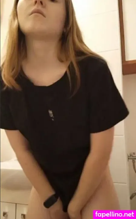 Geraldineebaby OnlyFans Thumbnail #lS4WkplGxe