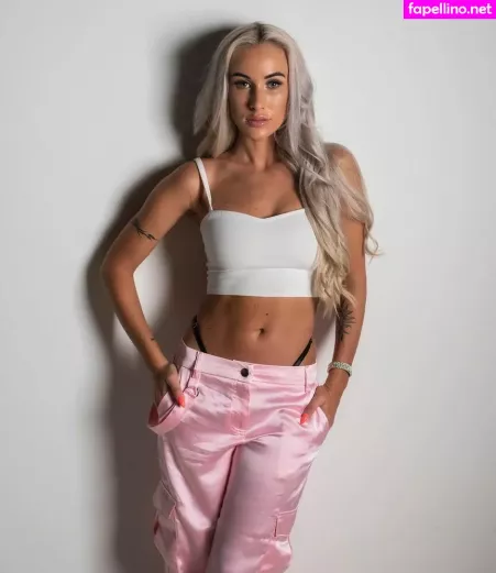 Gergye Krisztina OnlyFans Thumbnail #F0uRMmUavm