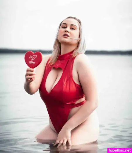 German Bombshell OnlyFans Thumbnail #kZjppeDmQv