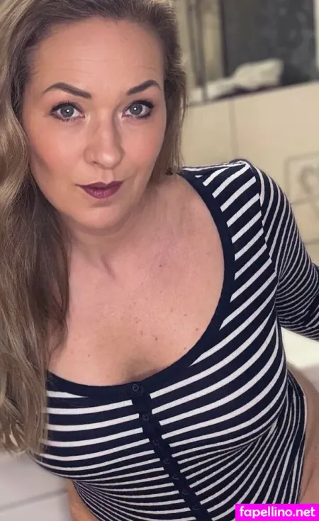 Germanstepmom OnlyFans Thumbnail #tLCrmERVMR