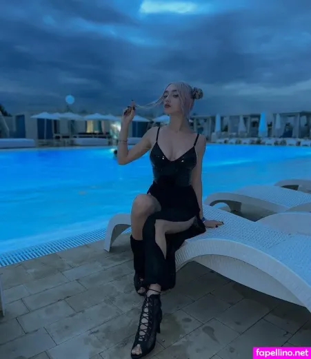 Gerontofilka OnlyFans Thumbnail #3d4RIoOs4Y