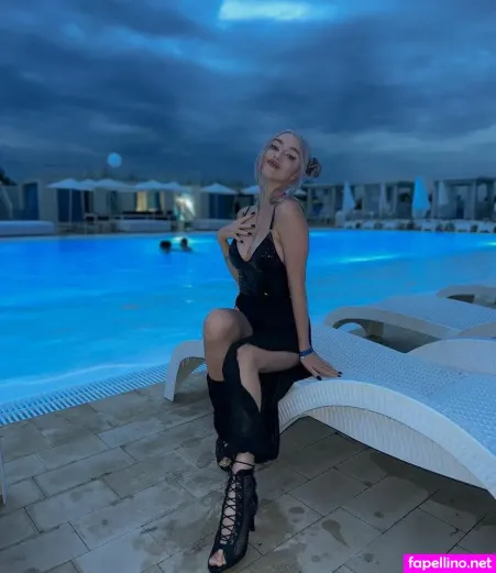 Gerontofilka OnlyFans Thumbnail #NzYufCbIAk