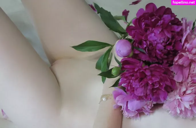 Gertruda OnlyFans Thumbnail #ZqvuBbIUNl