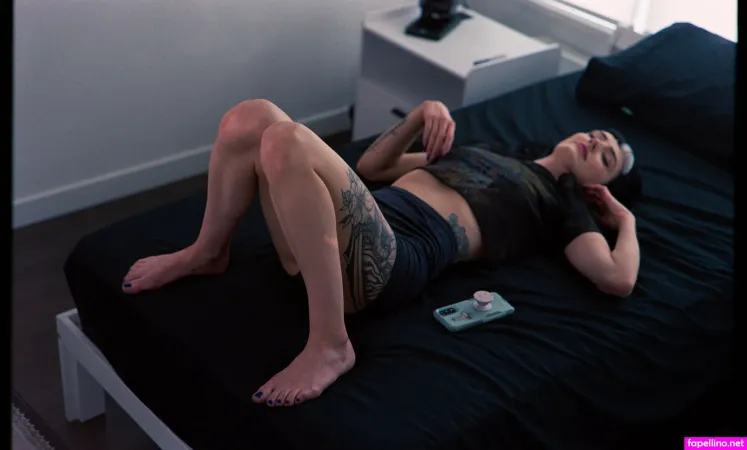 Gethleys Glour OnlyFans Thumbnail #WpxkBozX4H