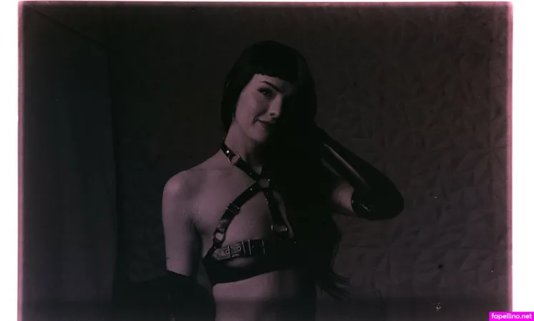 Gethleys Glour OnlyFans Thumbnail #eTB5RXNlyg